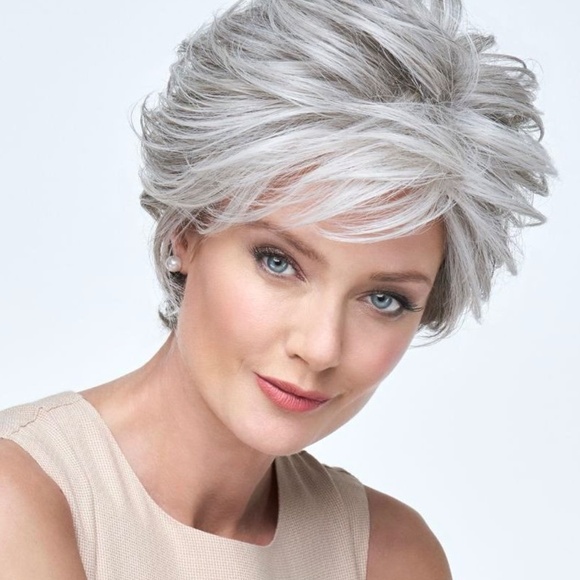 Two Raquel Welch Wigs Enchant in Biscuit and Ready to Take Off in Silver - Picture 2 of 16